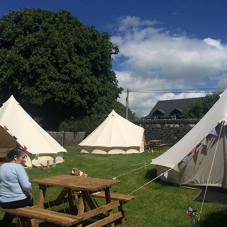 Cong Glamping Hotel Exterior photo
