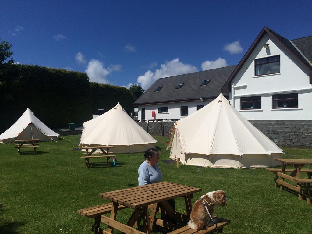 Cong Glamping Hotel Exterior photo